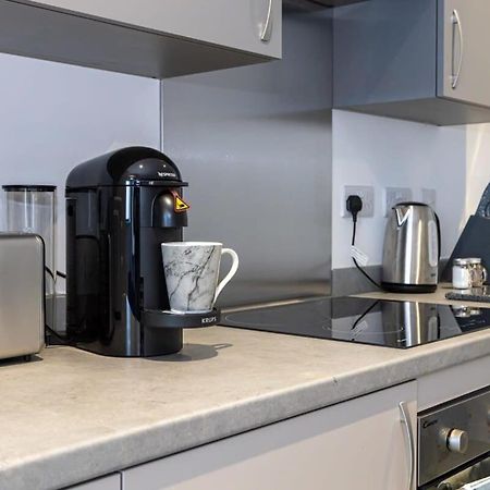 مانشستر Modern 2 Bed Salford Apartment Stunning Views المظهر الخارجي الصورة