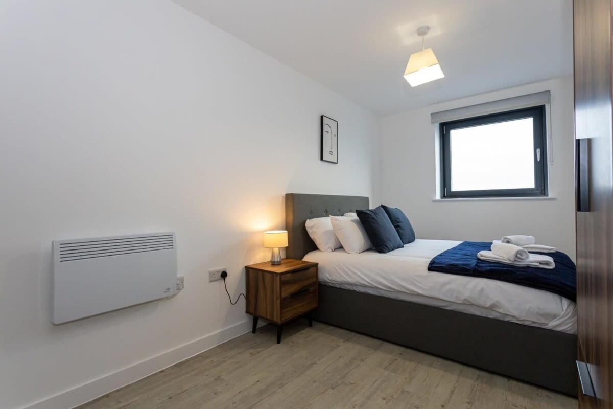 مانشستر Modern 2 Bed Salford Apartment Stunning Views المظهر الخارجي الصورة