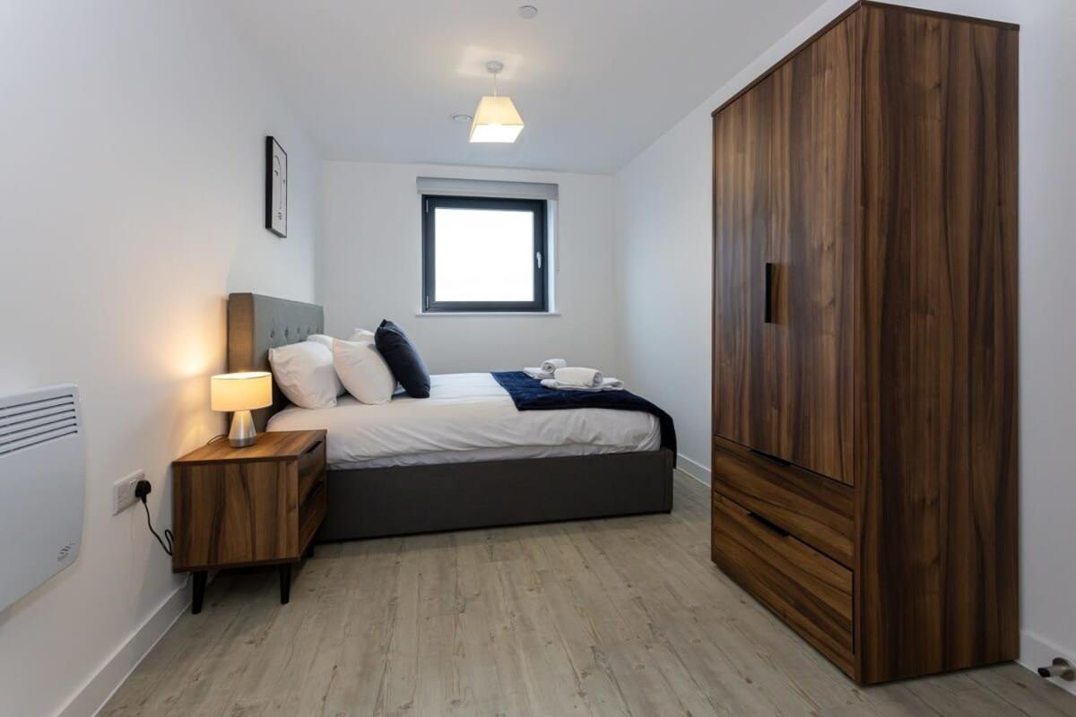 مانشستر Modern 2 Bed Salford Apartment Stunning Views المظهر الخارجي الصورة
